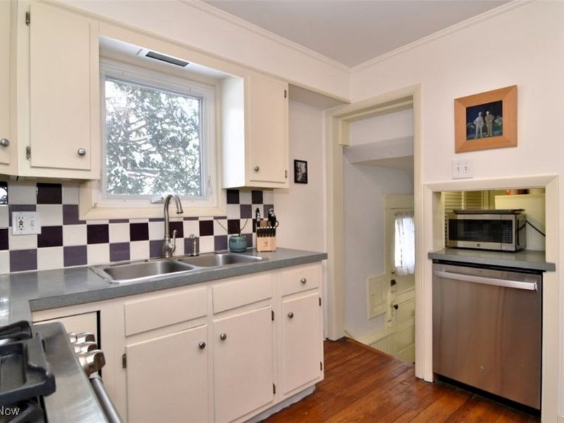 1514 Rydalmount Road, Cleveland, OH 44118 Photo 19