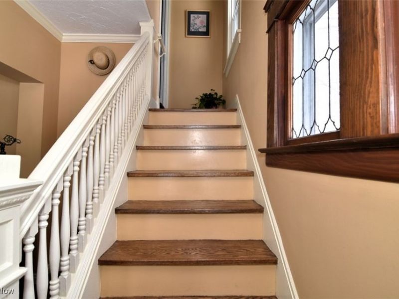 1514 Rydalmount Road, Cleveland, OH 44118 Photo 22