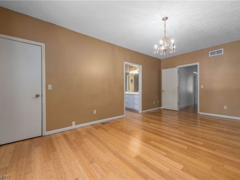 208 Westwind Drive, Avon Lake, OH 44012 Photo 22