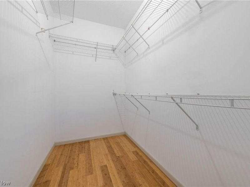 208 Westwind Drive, Avon Lake, OH 44012 Photo 23