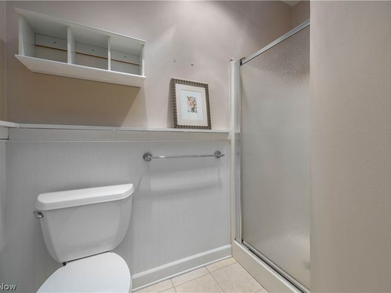 208 Westwind Drive, Avon Lake, OH 44012 Photo 26