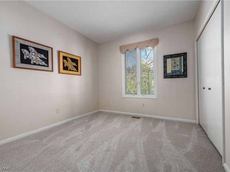 208 Westwind Drive, Avon Lake, OH 44012 Photo 27