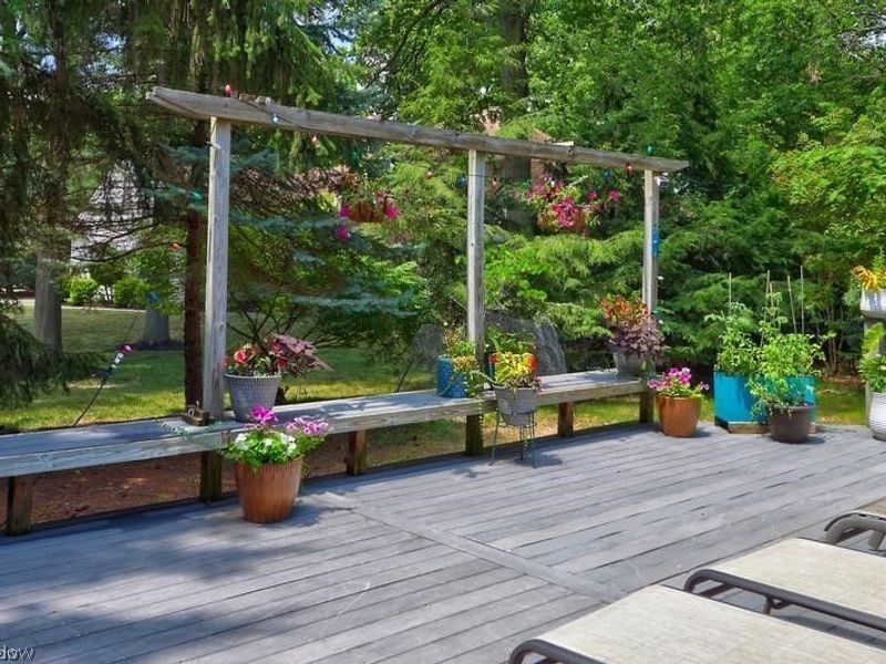 208 Westwind Drive, Avon Lake, OH 44012 Photo 35