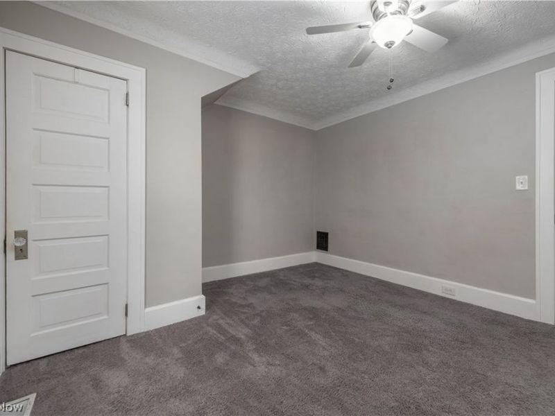 1647 Lauderdale Avenue, Lakewood, OH 44107 Photo 28