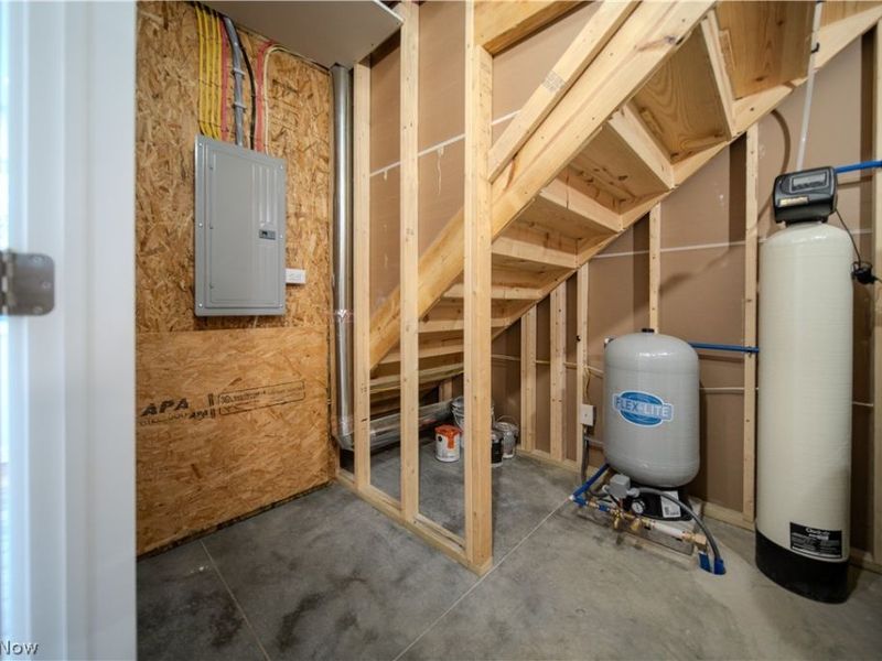 1352 Hillcrest Drive, Atwater, OH 44201 Photo 14