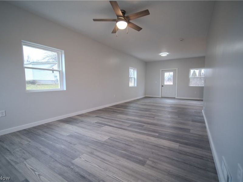 1352 Hillcrest Drive, Atwater, OH 44201 Photo 4