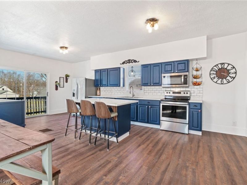 241 E Lisbon Street, Waynesburg, OH 44688 Photo 10