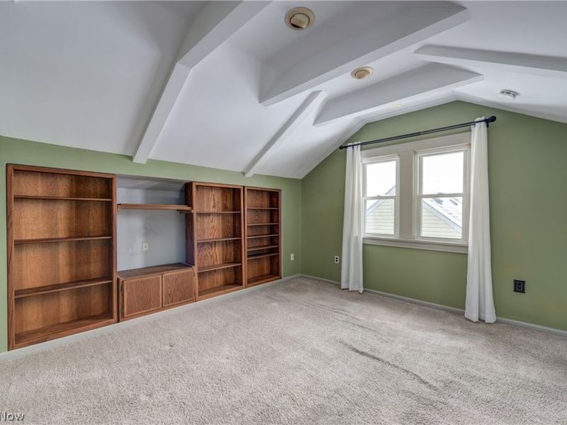 7615 Newport Avenue, Parma, OH 44129 Photo 18