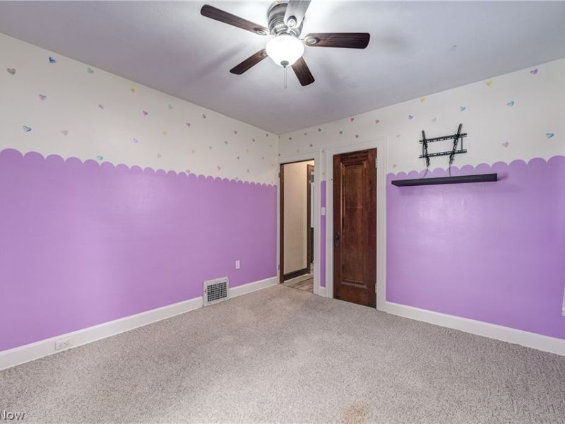 7615 Newport Avenue, Parma, OH 44129 Photo 22