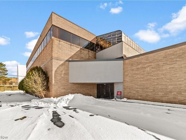 23330 Commerce Park, Beachwood, OH 44122