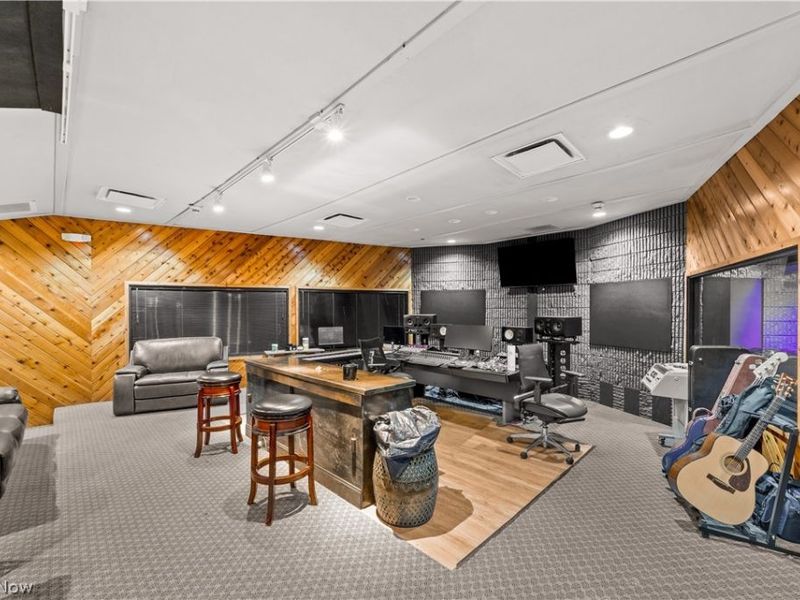 23330 Commerce Park, Beachwood, OH 44122 Photo 10