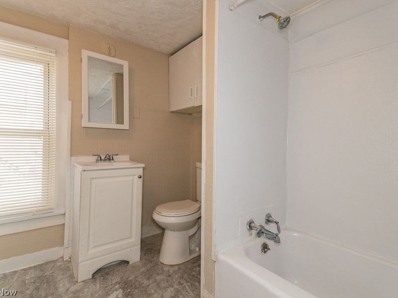 20731 Goller Avenue, Euclid, OH 44119 Photo 22