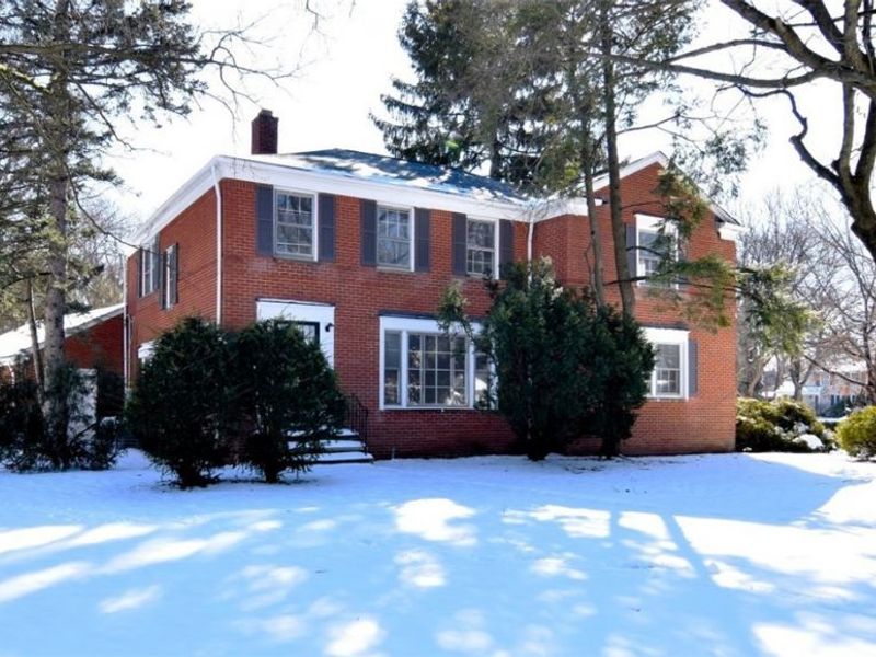 19406 Chagrin Boulevard, Beachwood, OH 44122 Photo 2