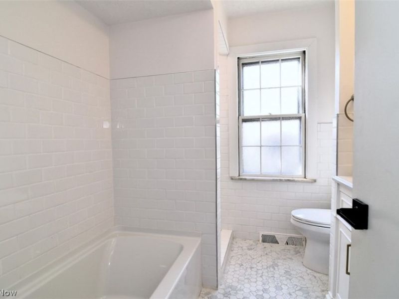 19406 Chagrin Boulevard, Beachwood, OH 44122 Photo 20