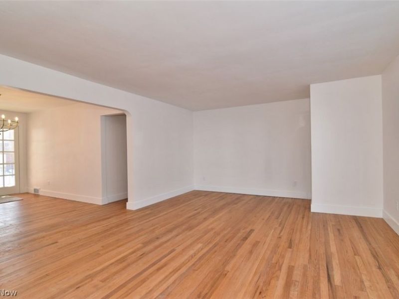 19406 Chagrin Boulevard, Beachwood, OH 44122 Photo 4