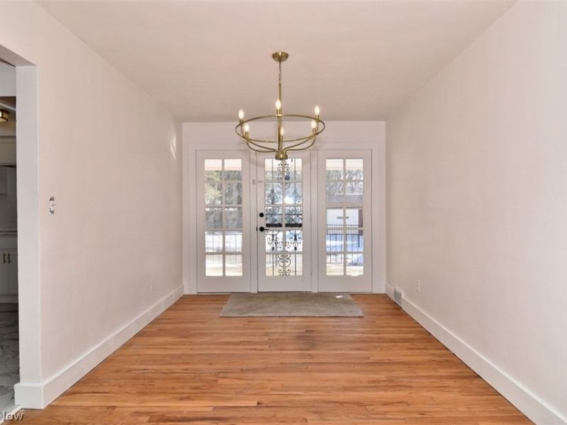 19406 Chagrin Boulevard, Beachwood, OH 44122 Photo 9