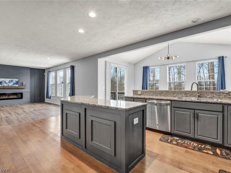 10400 Maryland Street, Aurora, OH 44202 Photo 9