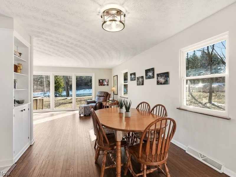 4699 W Bath Road, Akron, OH 44333 Photo 11