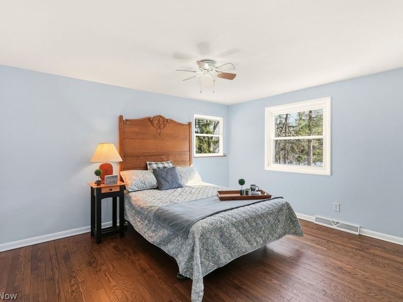 4699 W Bath Road, Akron, OH 44333 Photo 24