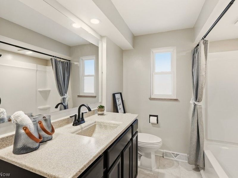 4699 W Bath Road, Akron, OH 44333 Photo 29