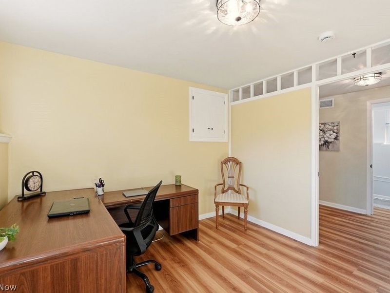 4699 W Bath Road, Akron, OH 44333 Photo 32