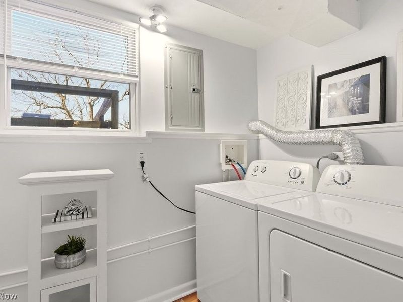 4699 W Bath Road, Akron, OH 44333 Photo 35