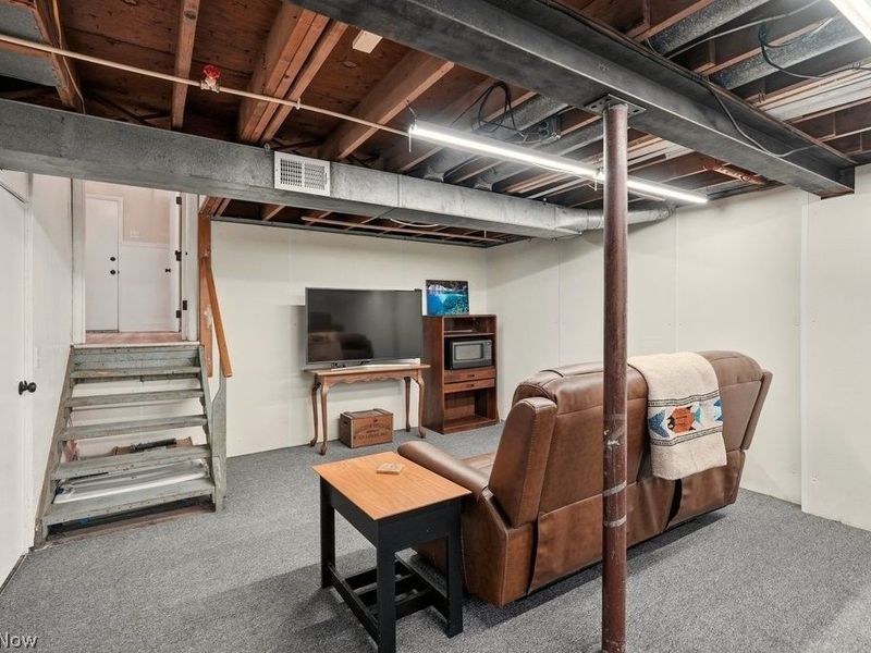 4699 W Bath Road, Akron, OH 44333 Photo 38