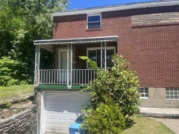185 Howard St, Penn Hills, PA 15235