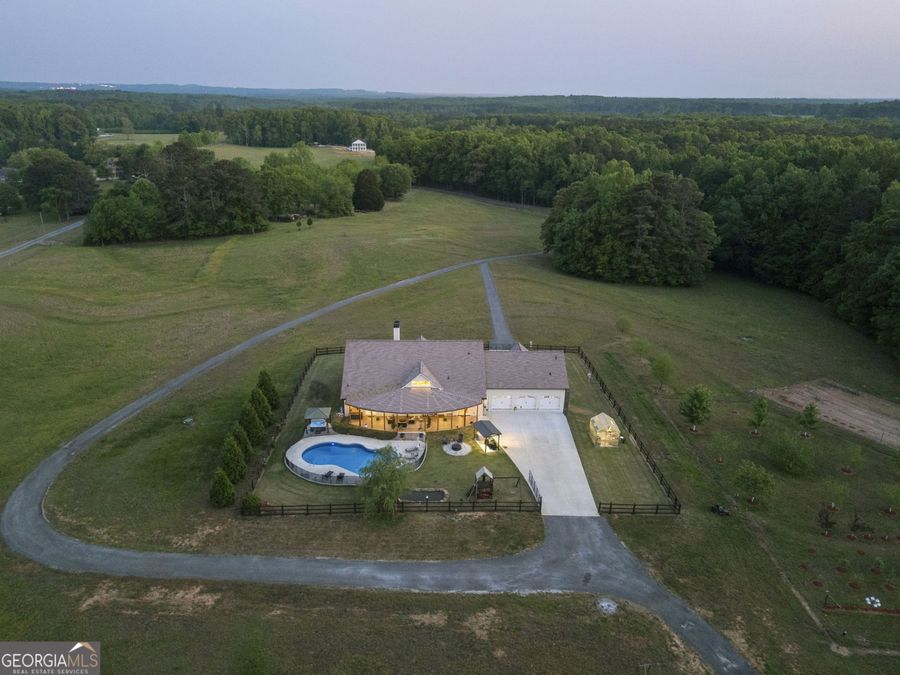 Property Image 95