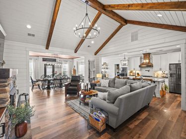 537 Breezewood Circle, Richmond, KY 40475