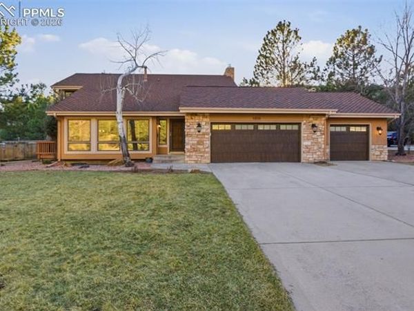 6838 Oak Valley Drive, Colorado Springs, CO 80919