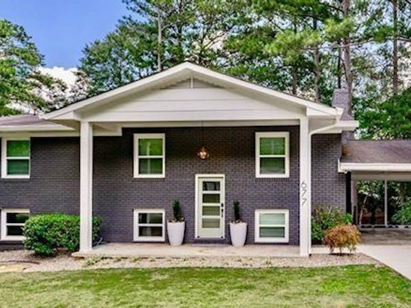 677 Hillandale Circle SW, Marietta, GA 30064