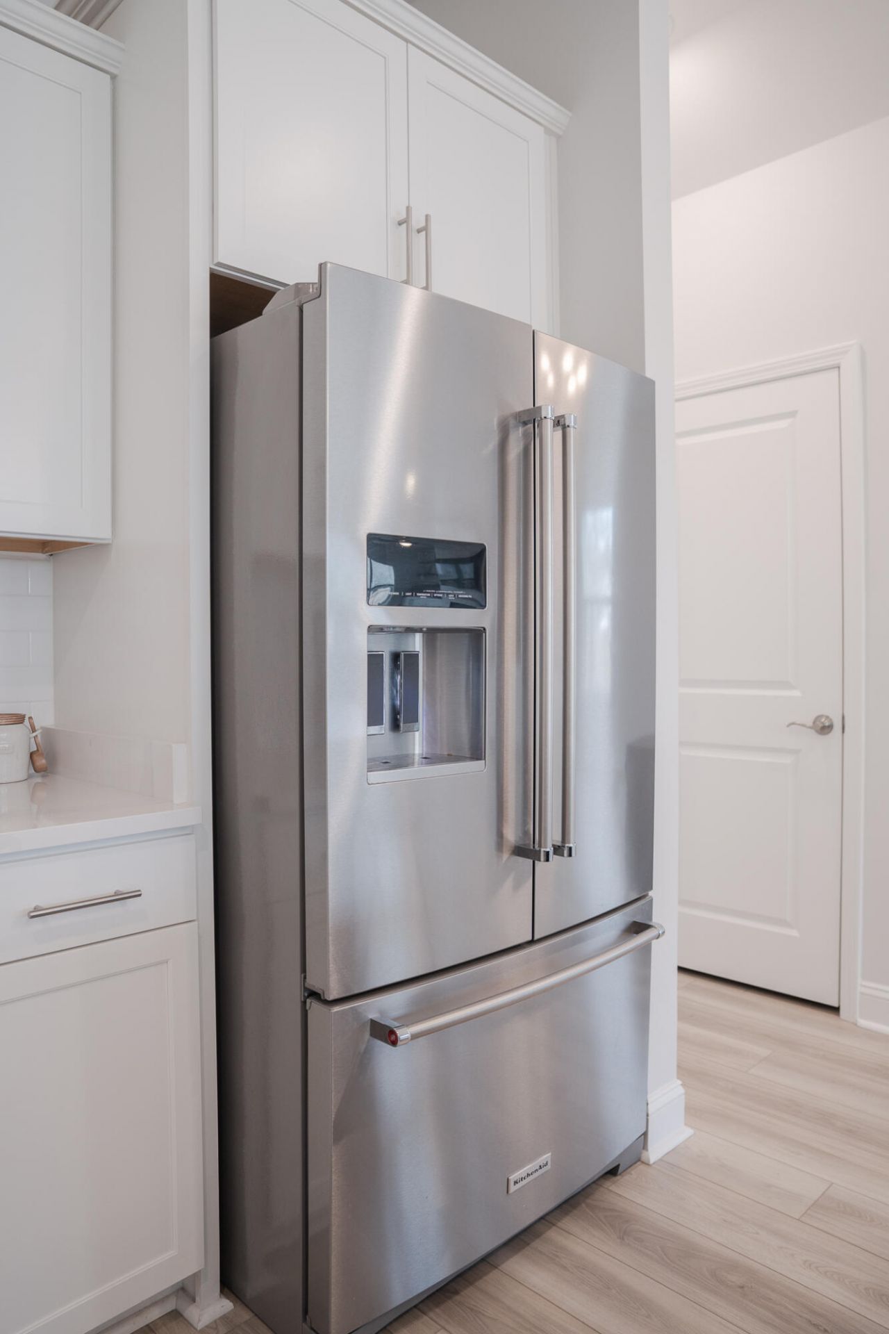 4111 Collins Drive Photo 16