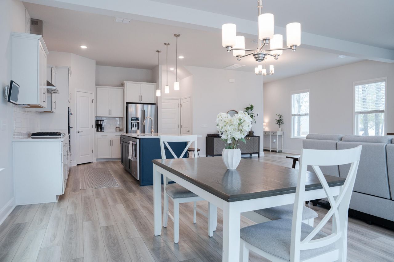 4111 Collins Drive Photo 22