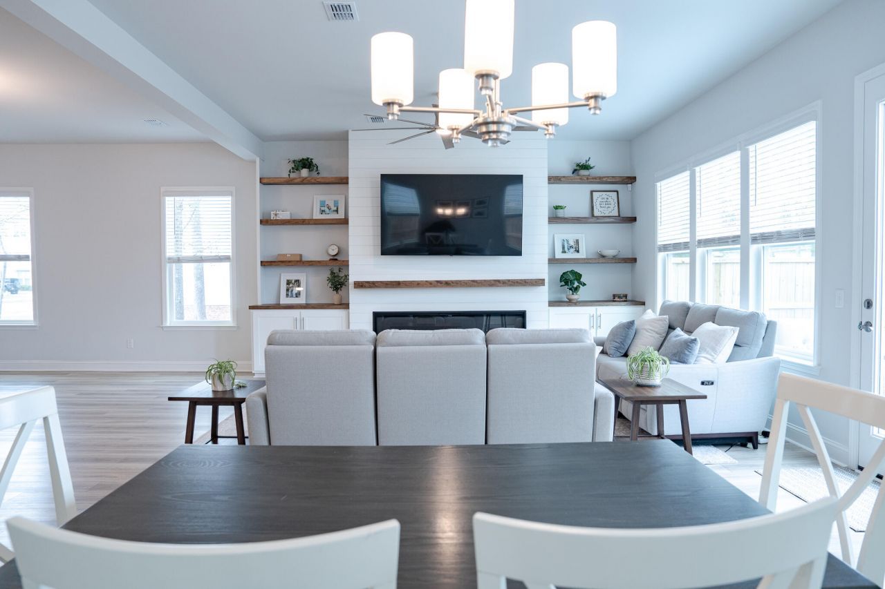 4111 Collins Drive Photo 23