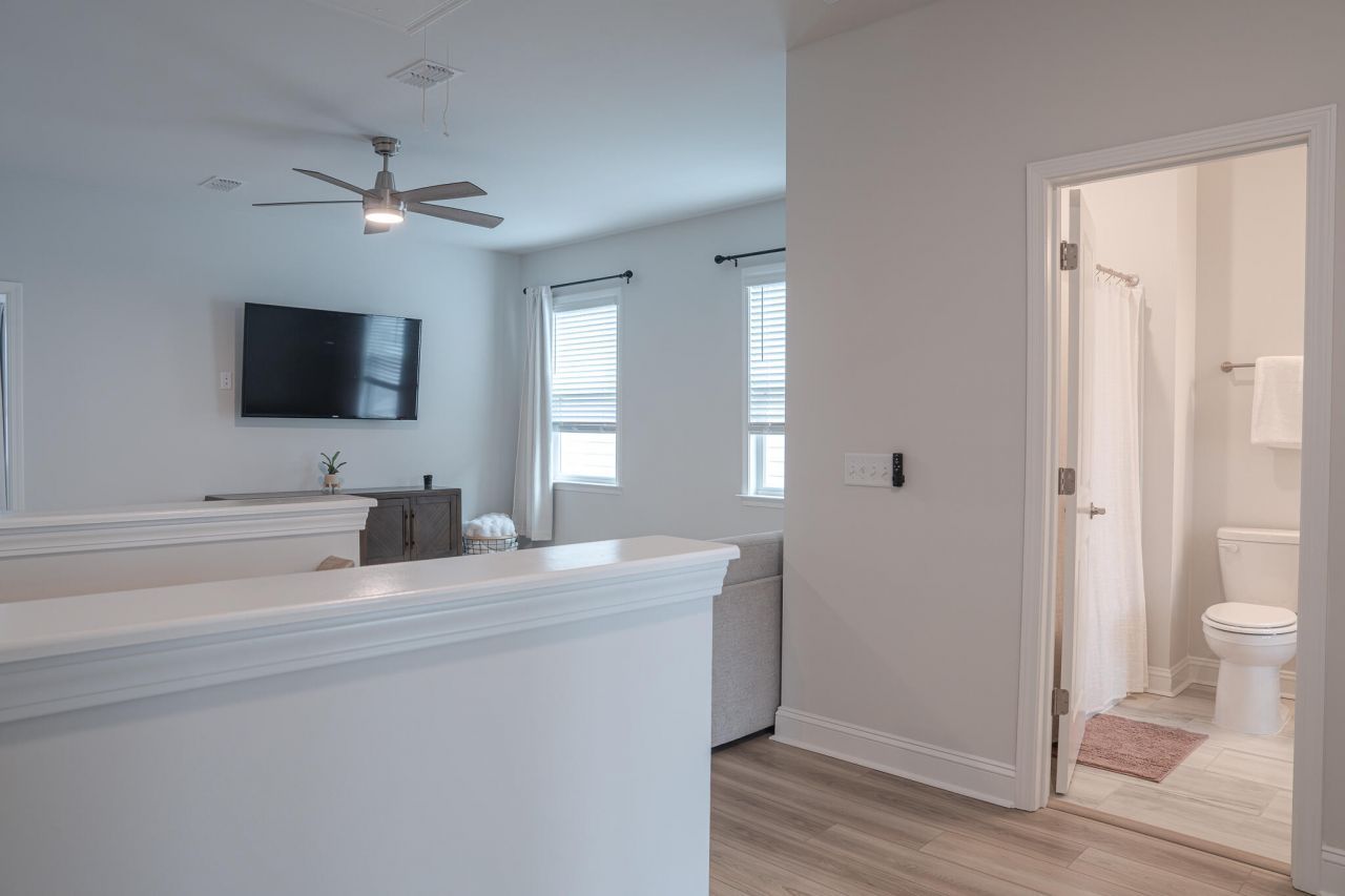 4111 Collins Drive Photo 29