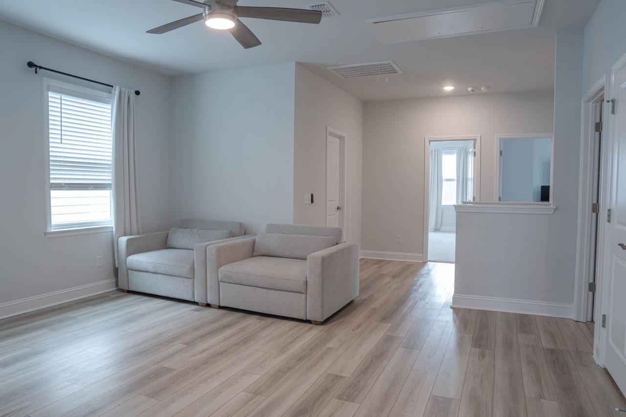 4111 Collins Drive Photo 33