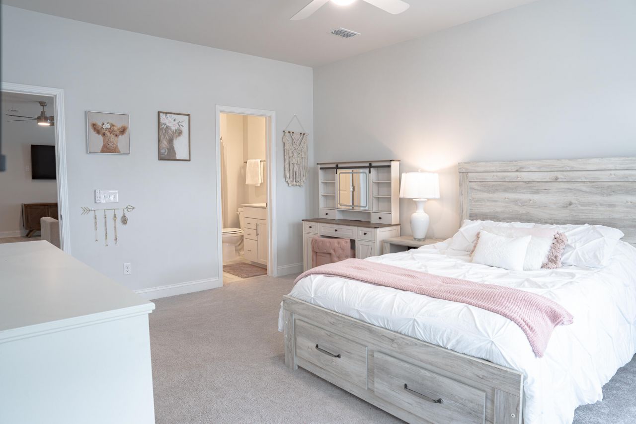 4111 Collins Drive Photo 38