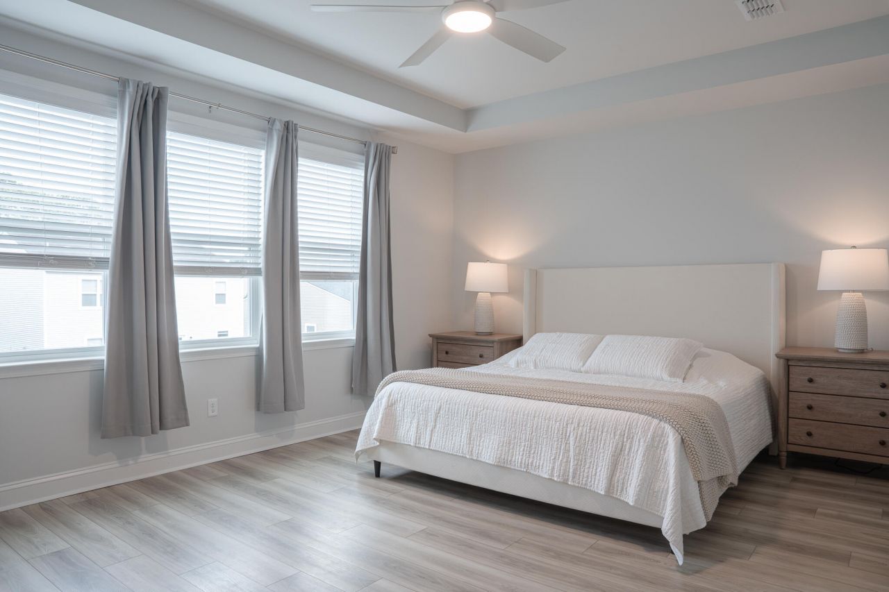 4111 Collins Drive Photo 45