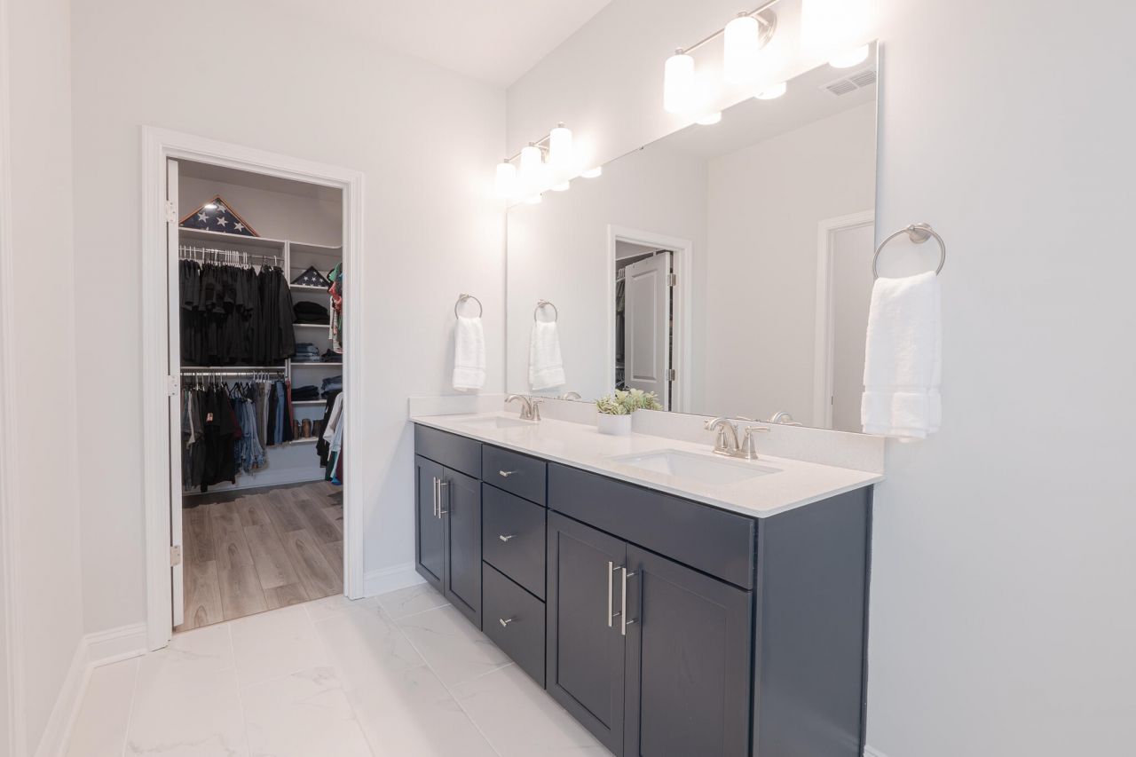 4111 Collins Drive Photo 50