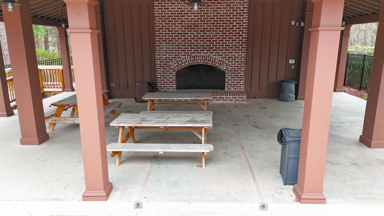 4111 Collins Drive Photo 65