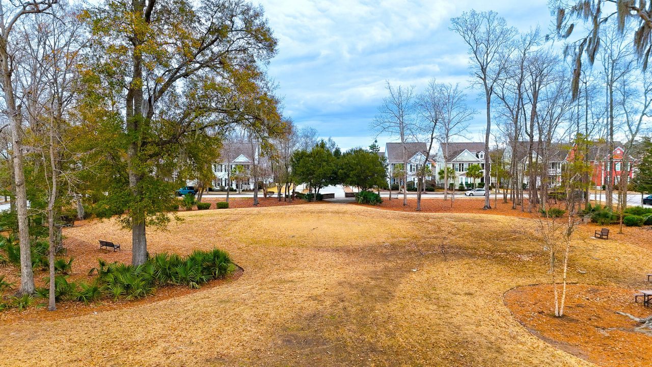 4111 Collins Drive Photo 66