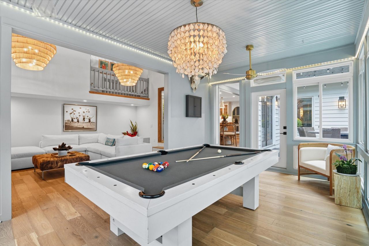 23 Edgewater Alley Photo 30