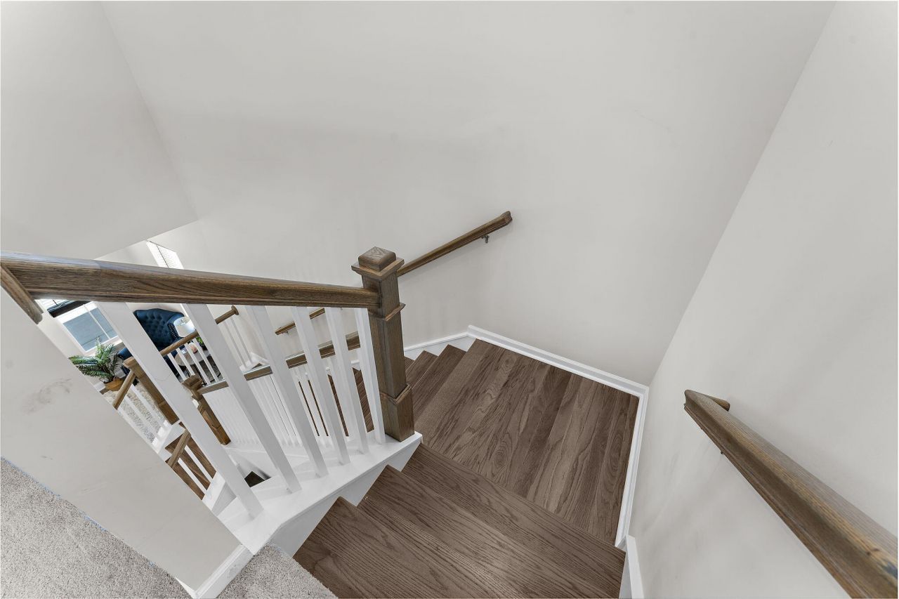 399 Woodgate Way Photo 25