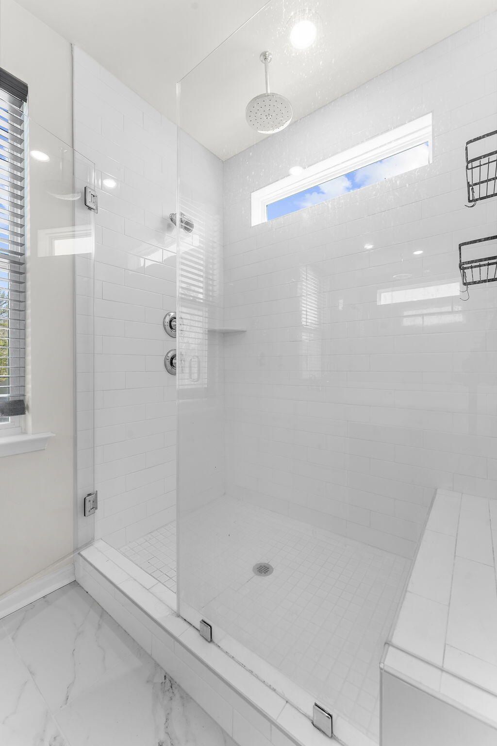 399 Woodgate Way Photo 30