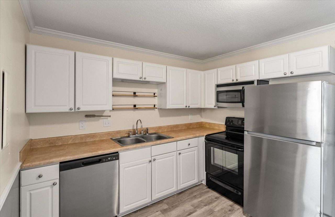 1860 Mepkin Road Photo 10