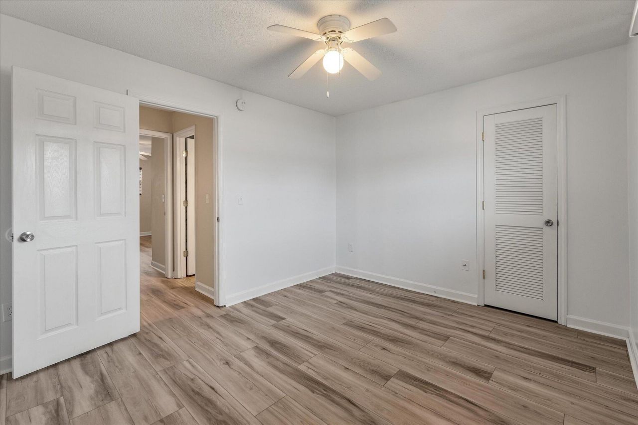 1860 Mepkin Road Photo 18