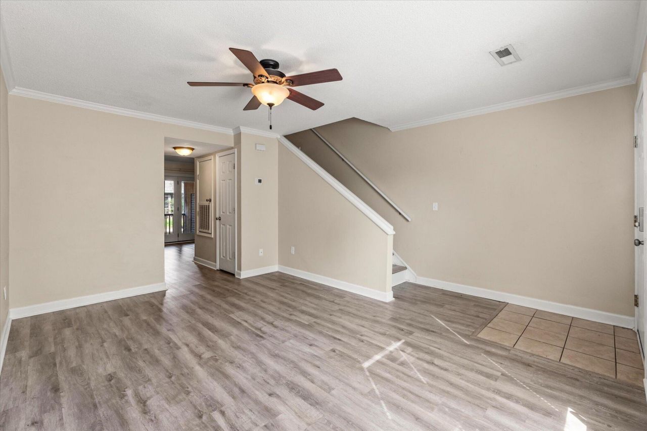 1860 Mepkin Road Photo 6