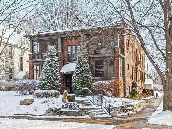 918 Goodrich Avenue, Unit A, Saint Paul, MN 55105