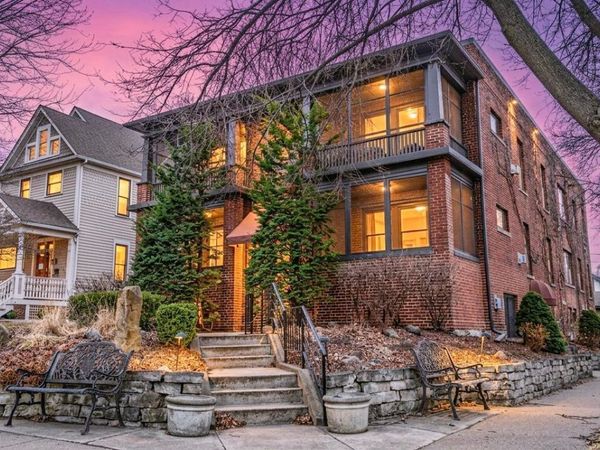 918 Goodrich Avenue, Unit A, Saint Paul, MN 55105